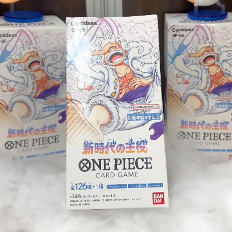 

Оригинальный набор Bandai One Piece OP05: Японский дополнительный пакет New World, коллекционные карты в оригинальной коробке, мультяшные игрушки, подарок, в наличии