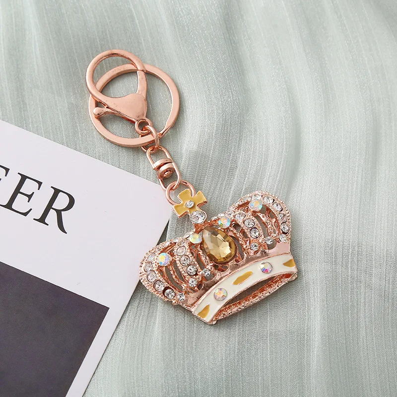 

Luxury Crystal Crown Keychain Metal Rhinestone Keyring for Women Party Gift Bag Cell Phone Pendant Key Chain Ring