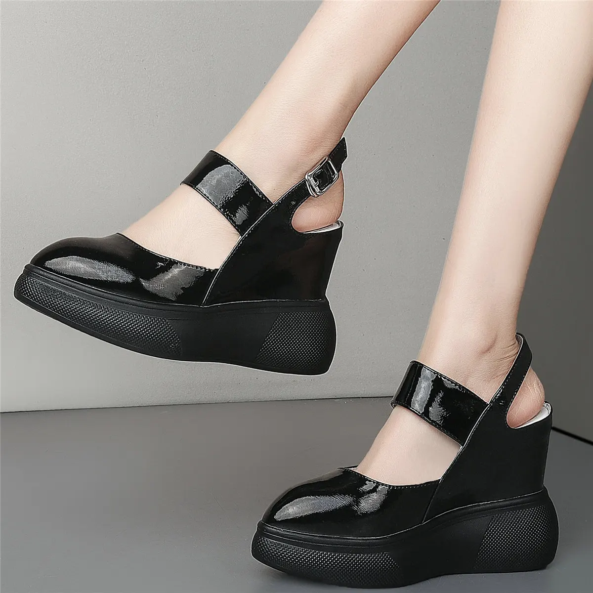 

Platform Pumps Women Genuine Leather Wedges High Heel Gladiator Sandals Female Summer Pointed Toe Fashion Sneakers Casual Shoes