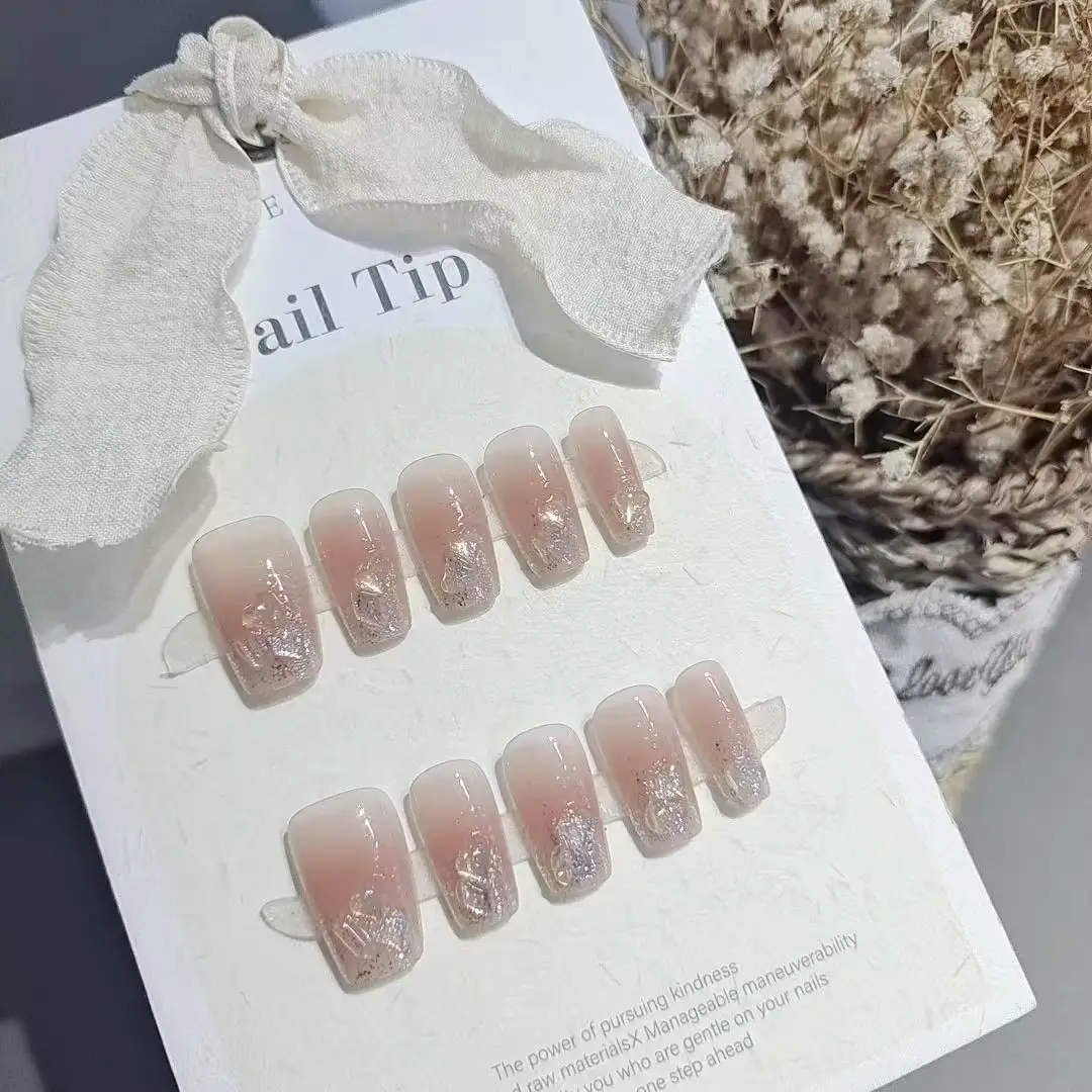 10pcs Short Squarefake Nails With Heart-Shaped Rhinestone Paillette Design Acrylic Nail Press Type Full Coverage Fake Nails image 3