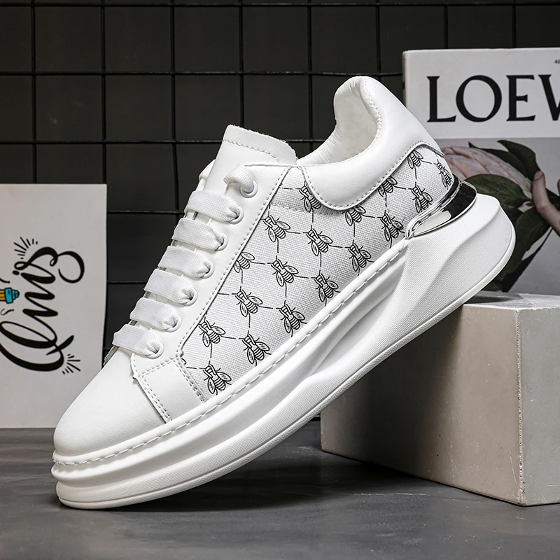 

2025 New Men's Board Shoes,sneakers,skate shoes,Casual Shoes High-Quality Best-Selling Travel Casual Trendy Outdoor Affordable