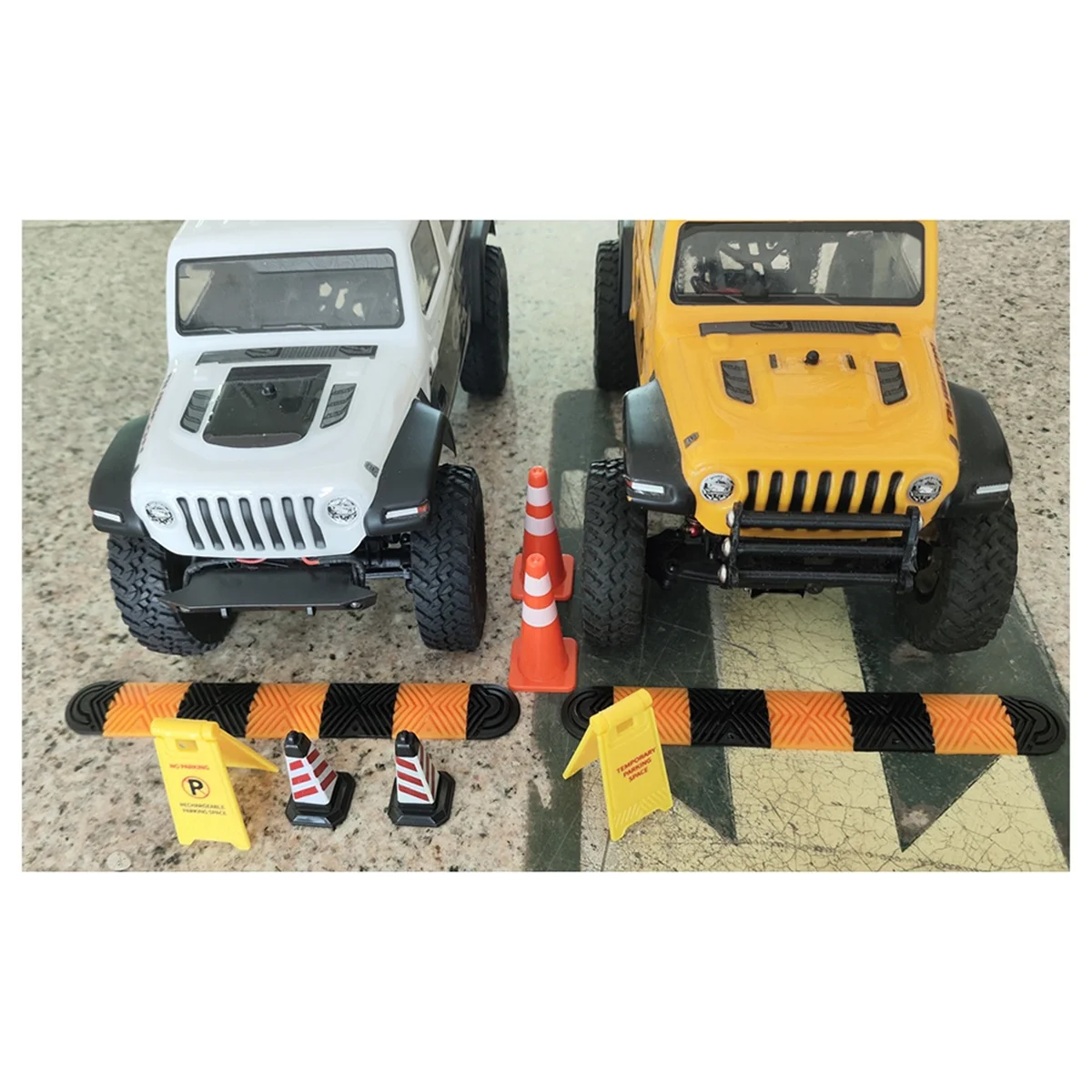 1Pcs 1:18 Simulation Deceleration Belt/Speed Bump/Speed Hump Scene Accessories 1/18 Car Model Underground Parking