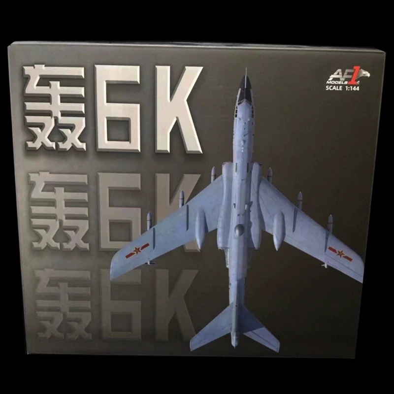 1/144 Scale Soviet Union Tu 16 China Ver Xian H-6 Strategic  Fighter Aircraft Airplane Models Toys Plane Kids Boys Gift