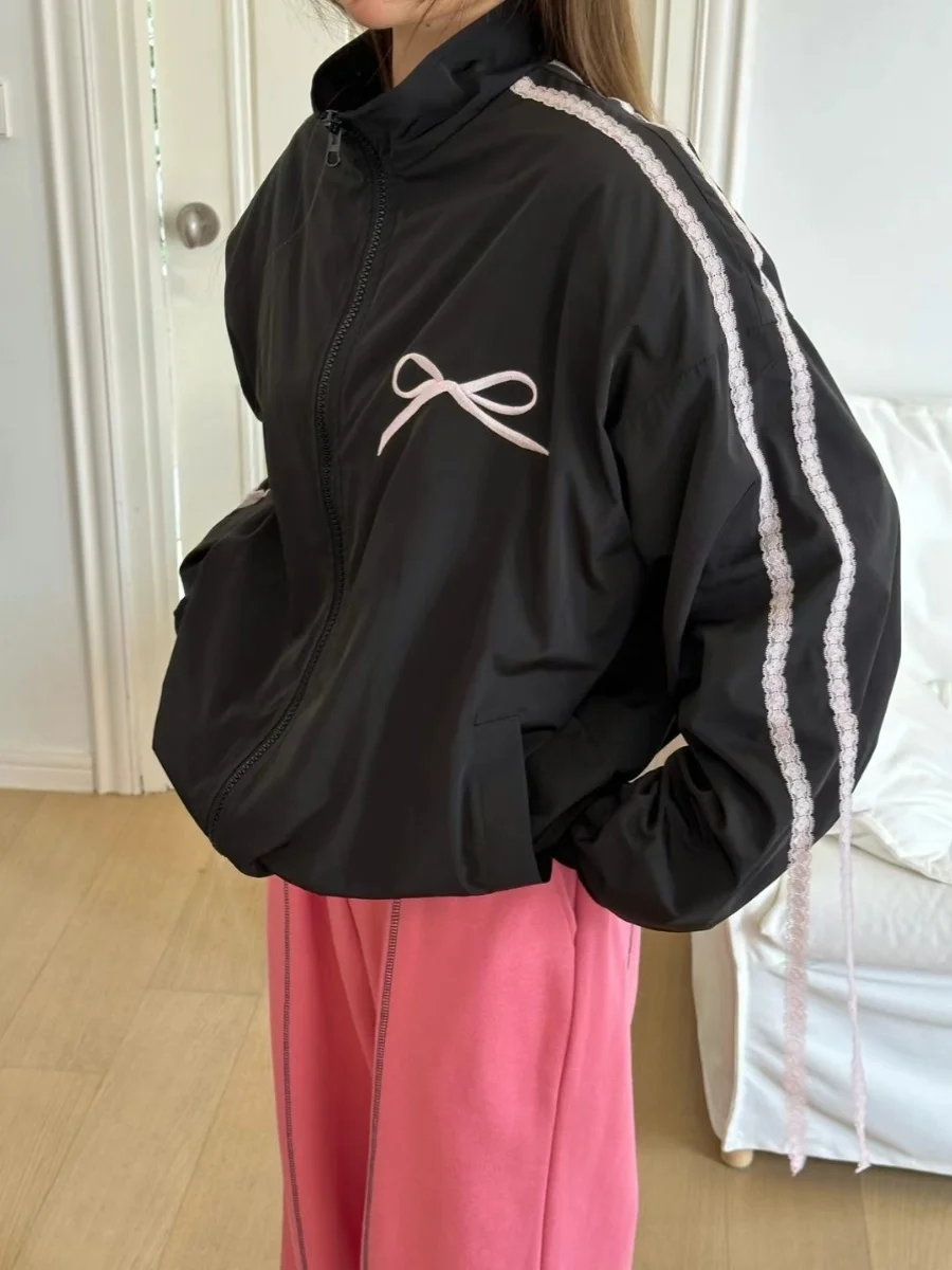 

Женская свободная куртка с кружевной отделкой и принтом, с воротником-стойкой, утягивающая, омолаживающая, короткая верхняя одежда