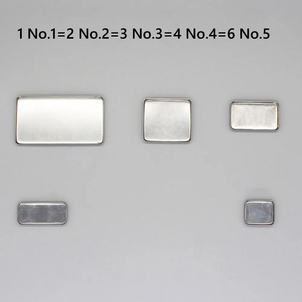 Tavolozza di ombretti fai-da-te multi-griglie vuota con tavolozza di trucco magnetico a specchio ABS abbinata da una stessa tavolozza di ombretti