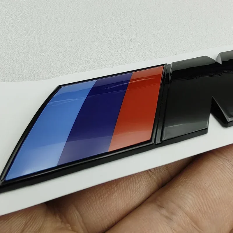 BMW M ثلاثي الألوان شعار شارة لسلسلة 1/3/5/7 X1 X3 X5 X6 مقاوم للماء الحاجز والجذع ثلاثية الأبعاد ملصق شعار M الرياضة اكسسوارات السيارات