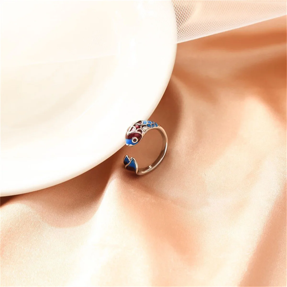 Vintage Lucky Koi Fish Opening Rings For Women Fashion Silver Color Metal Delicate Fish Female Finger Ring Party Jewelry Gifts image 2