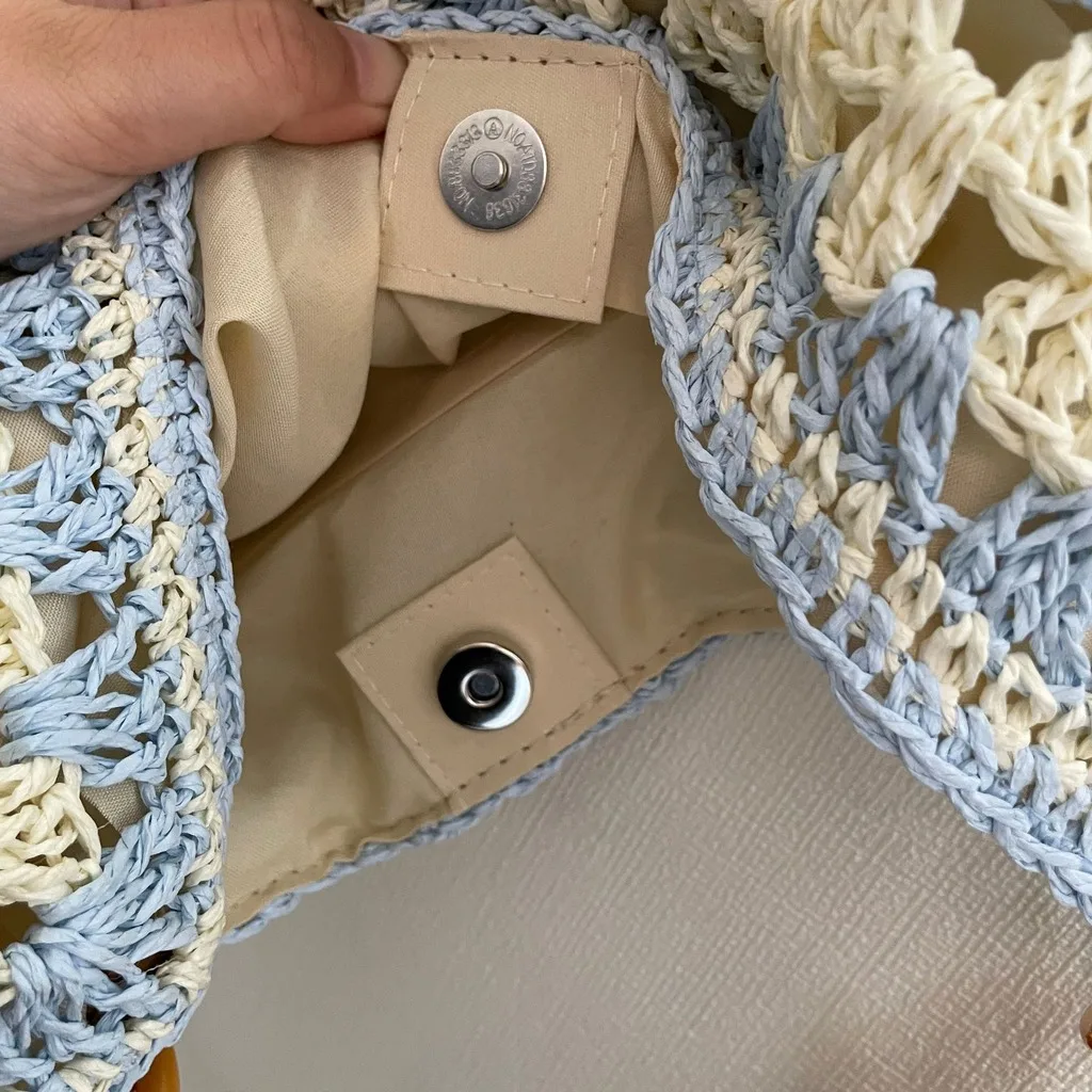 Underarm Beach Bag Magnetic Wood Bead Strap Bag Woven Straw Shoulder Bag Breathable For Short Trips Weekend Getaway Vacation