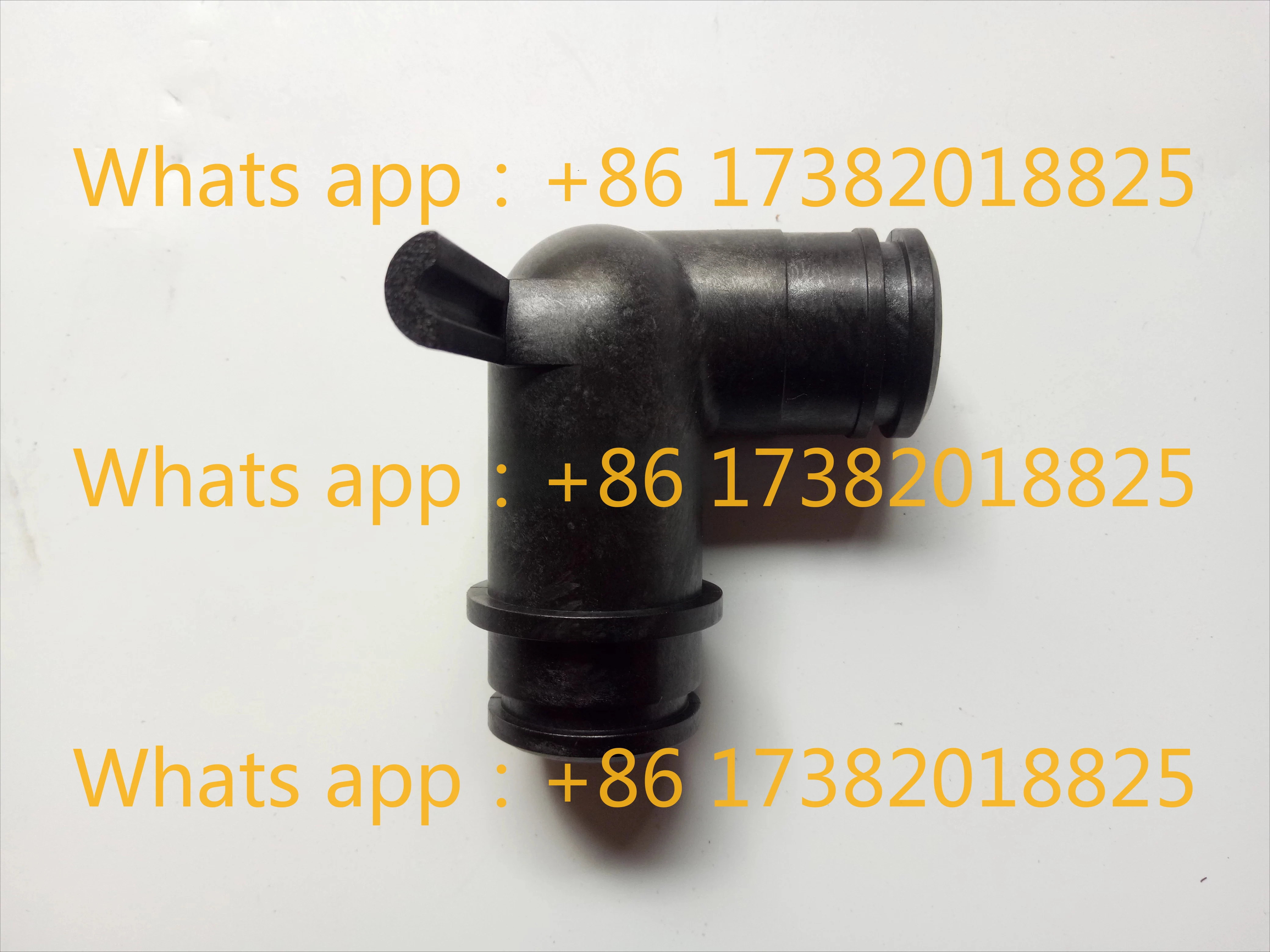 

Трубопровод моторного масла QSM11 ISM11 M11 3882346