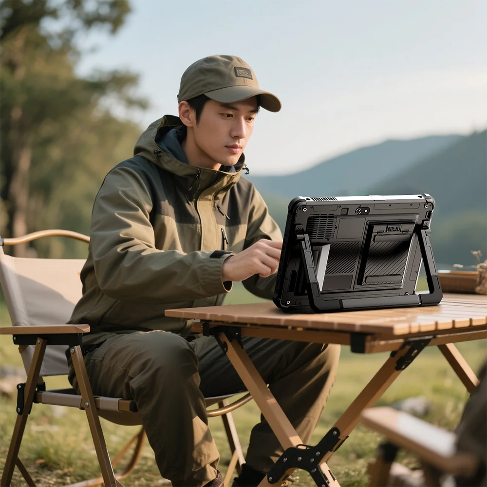 

Rugged Windows Tablet PC 11-Inch Intel i7-1255U CPU Adjustable Stand IP67 Industrial Waterproof Tablet PC