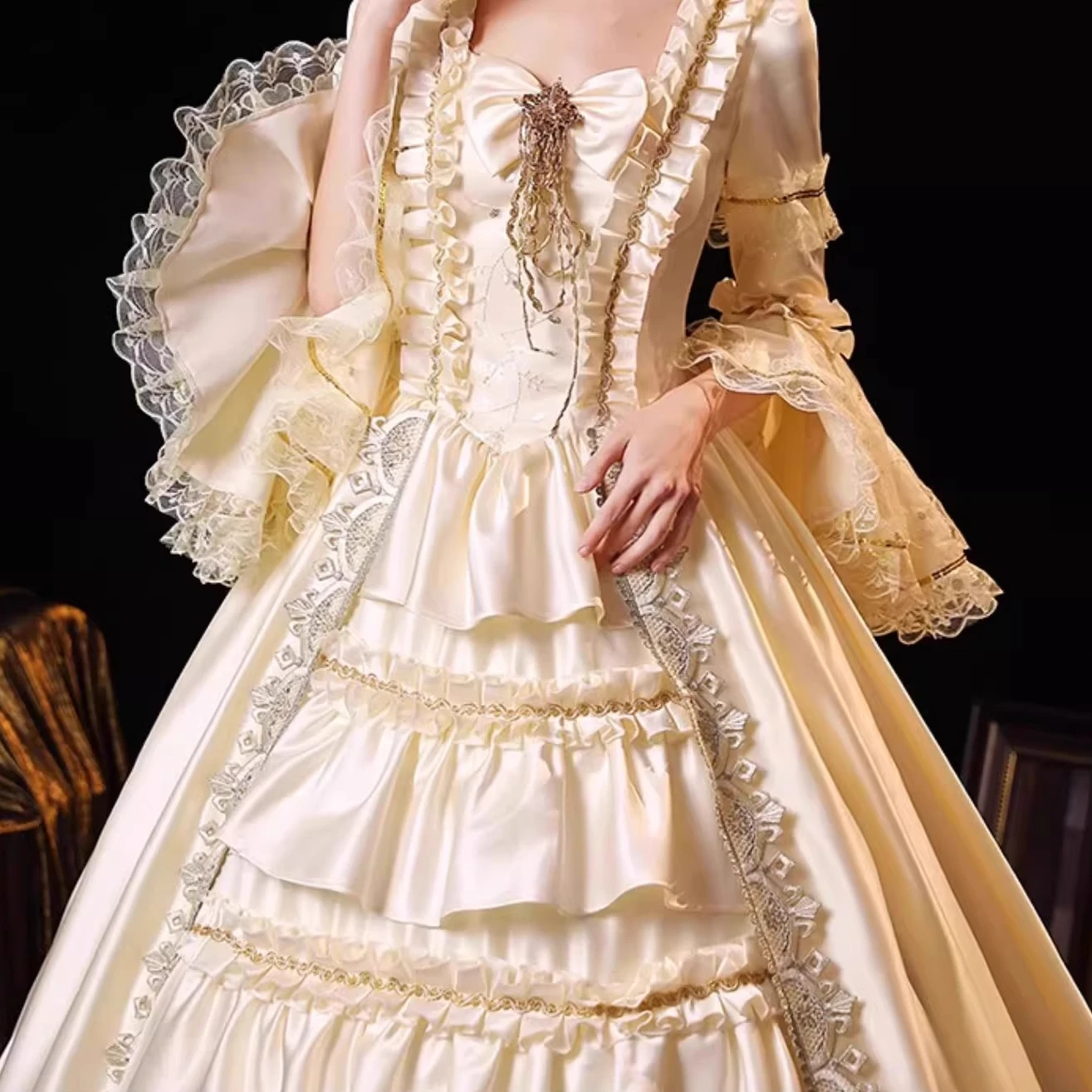 샴페인 유럽 코트 의상 드라마 생일 파티 무대 드라마 빈티지 합창 공연 드레스 Robes De Soirée Haute Qualité