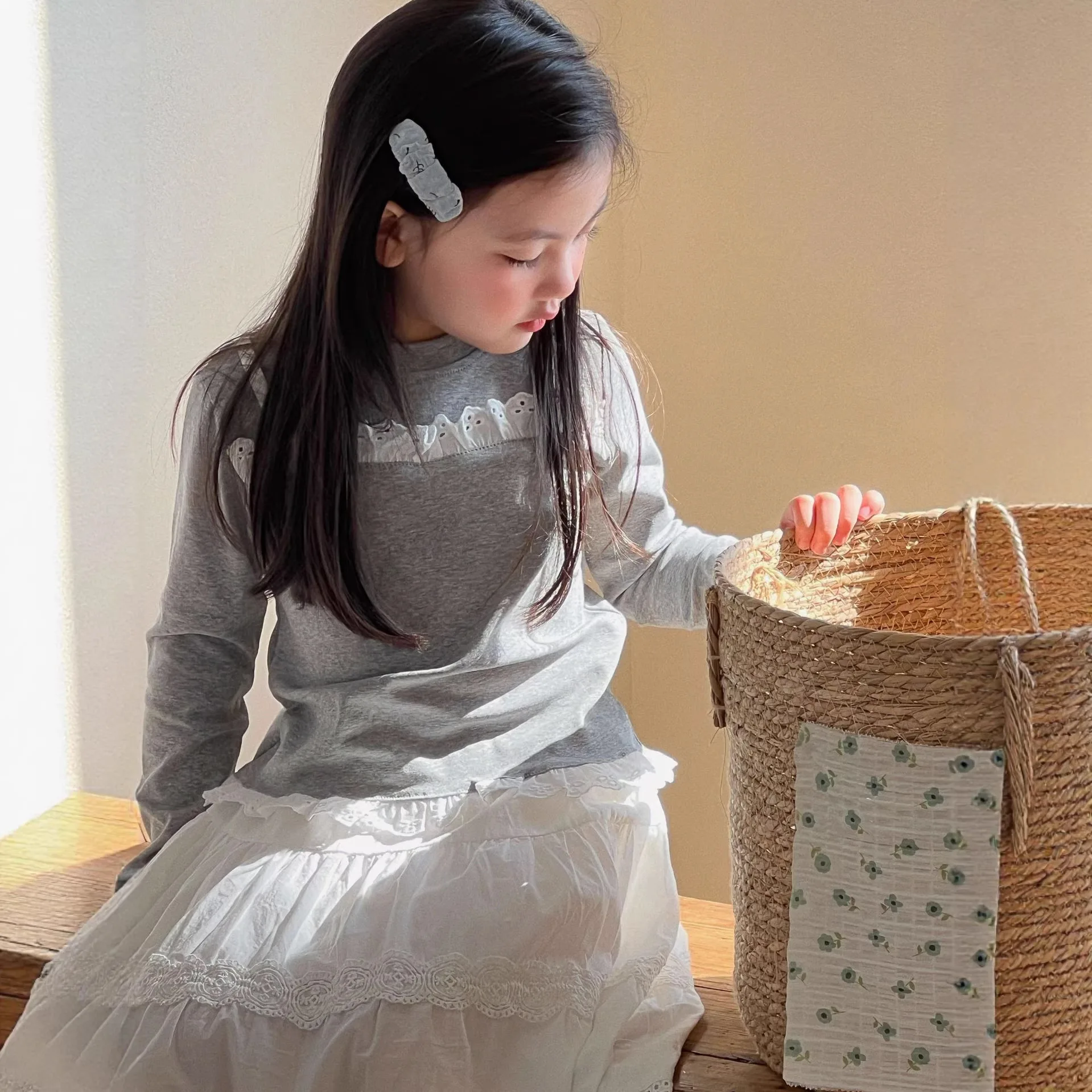 Korean Girls Two T-shirts 2026 Spring and Summer New Children's Foreign Style Bottoming Shirt Girls Long-sleeved White Dress Set