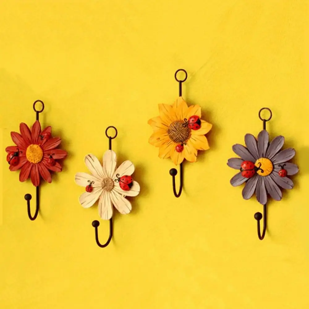 Fashion Self-Adhesive Hook Vintage Flower Shaped Decorative Hook Strong Clothes Hook Durable Home Storage Hangers