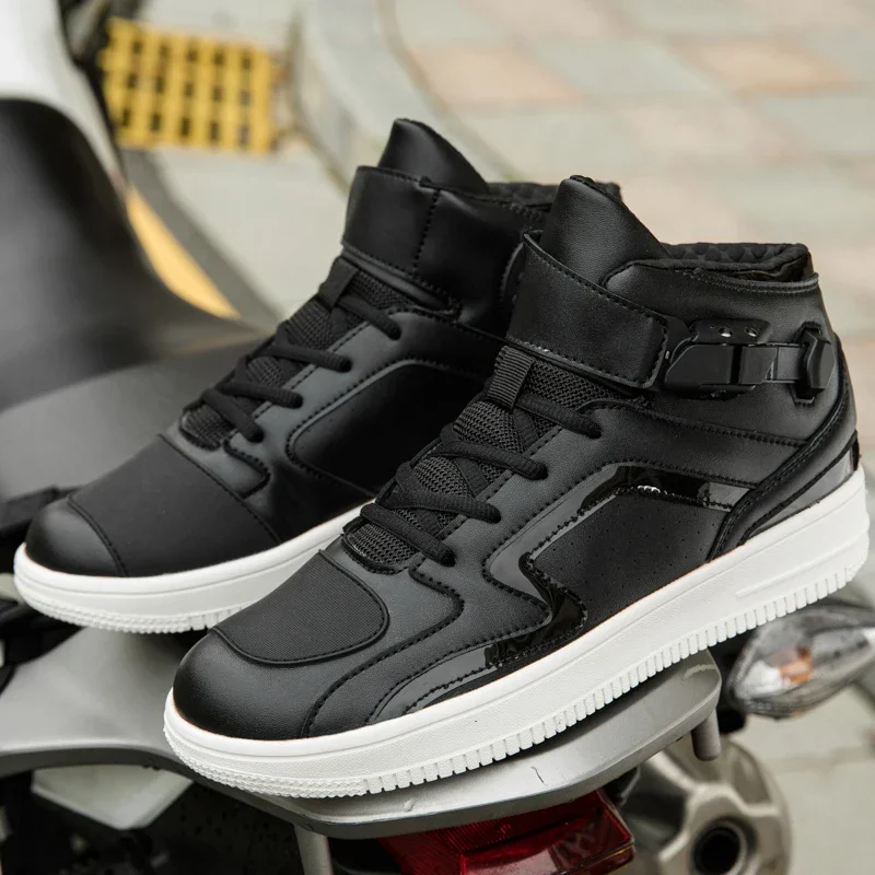 

Men Boots Motorcycle Casual Shoes Microfiber Waterproof Anti-slip Outdoors Travel Equipment Sneakers Motorcycle Shoes Riding