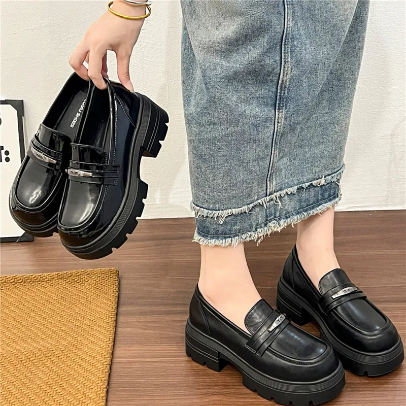 黒のローファー-レディースシューズ-6cm-ヒールアップ-小さな革製-ブリティッシュスタイル-太ヒール-履きやすい-ラウンドトゥ-春夏ファッション