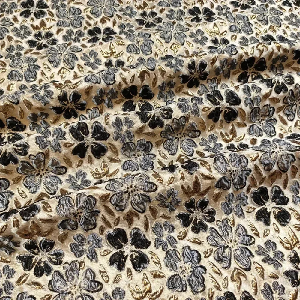 Brocade Metal Wire Dress Fabric Elegant Yarn Dyed Jacquard Garment Trench Coat Suit Cloth for Diy Sewing By The Meter