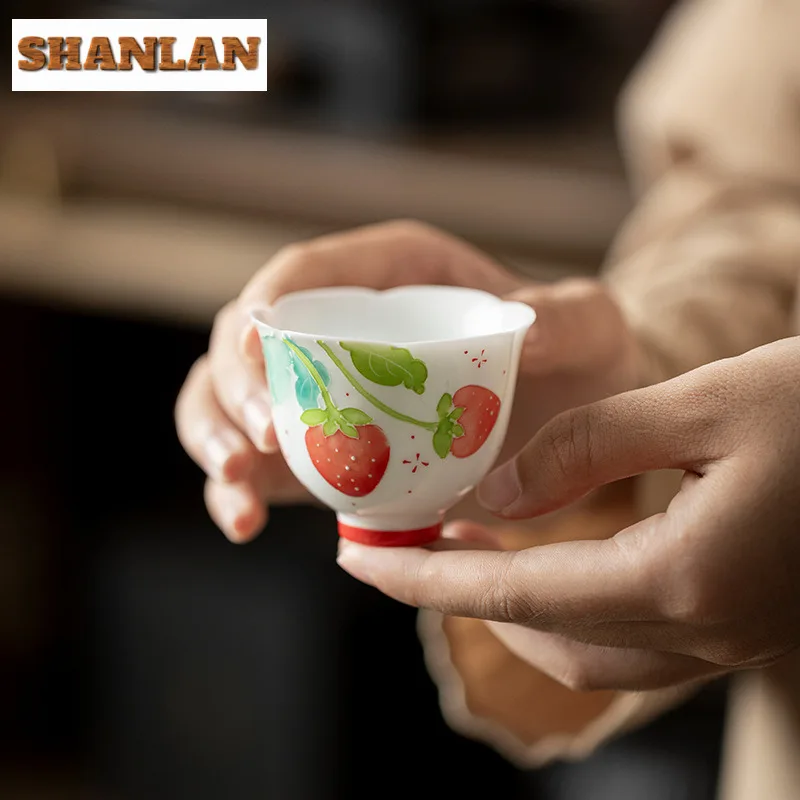 

2pc/lot Hand-painted Strawberry Teacup Zen Tea Bowl Water Jug Tea-tasting Meditation Cup Chazhan Master Cups Tea Services 50ml