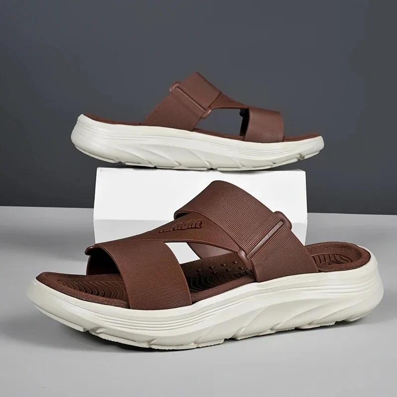 

Новые модные мужские шлепанцы 2026 года: летние, мягкие, нескользящие, дышащие, с открытым носком, для улицы