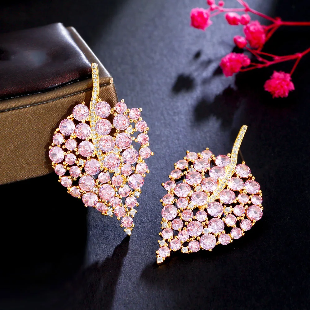 CWWZircons Genuine 5A Shiny Pink Cubic Zirconia Big Wide Leaf Shape Drop Earrings for Women Luxury Party Wedding Jewelry CZ483