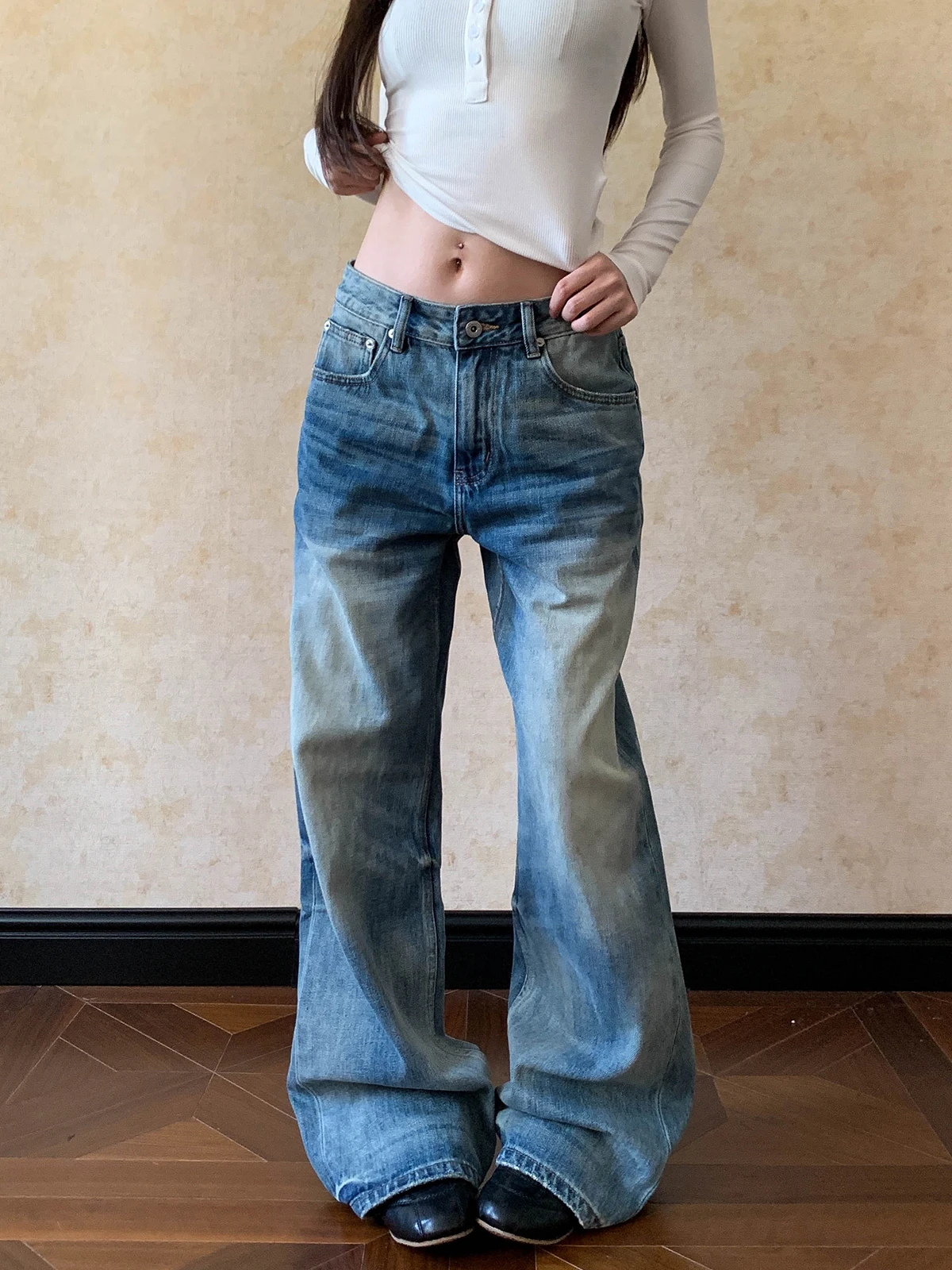 

Aket American Retro High Waist Straight Leg Jeans Pattern Wide Leg Couple Pants Cotton Denim Wear Resistant