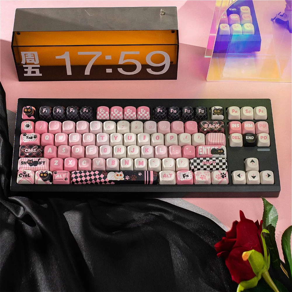 Little Pull Cat Black Pink Keycap Square Candy Height PBT Suitable for HI75 61 84 96 98 99 104 F87 and other wireless keyboards