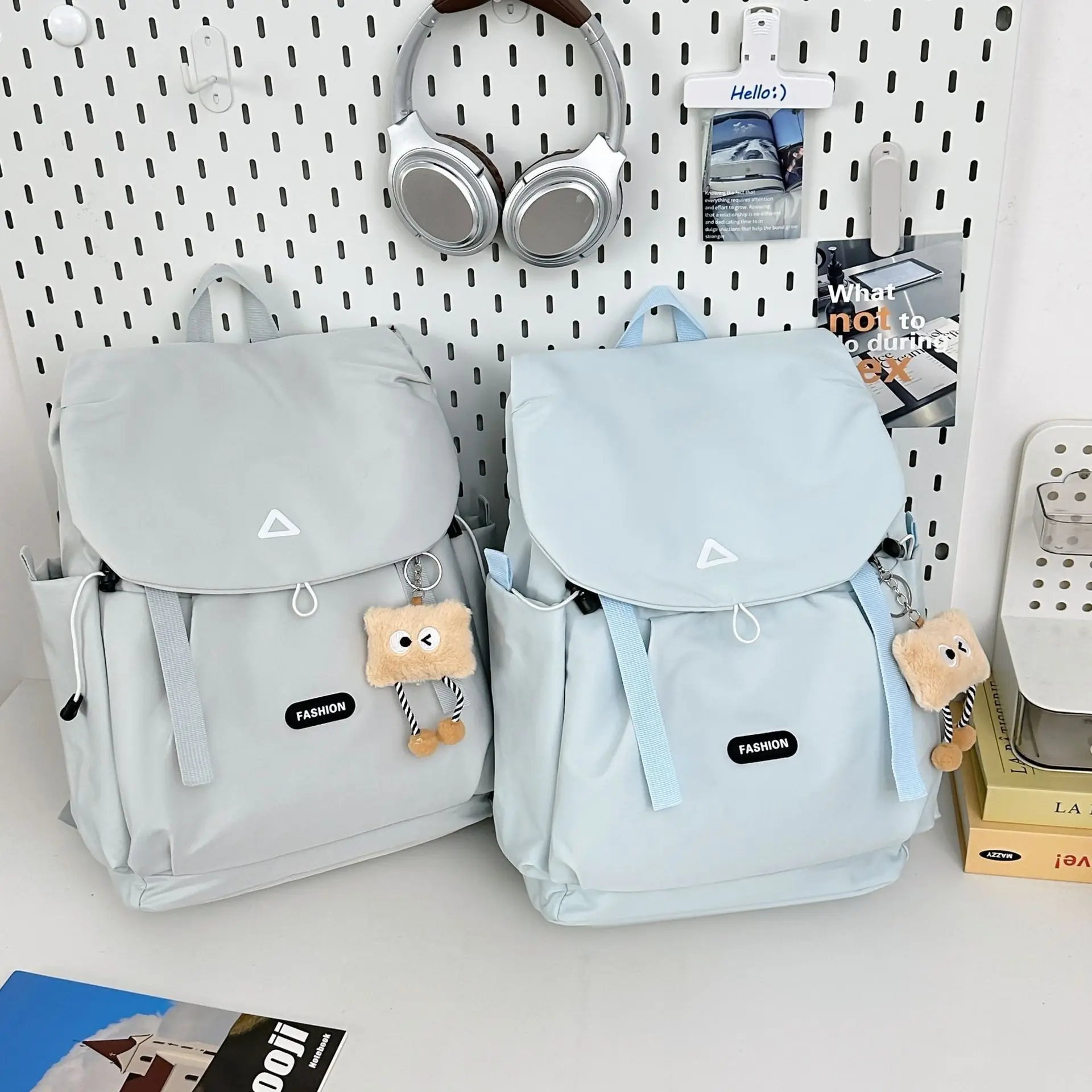Color Block Outdoor Hiking Travel Backpack 2026 New Style Unisex Shoulder Bag Hiking Mountain Climbing Bag for Men And Women