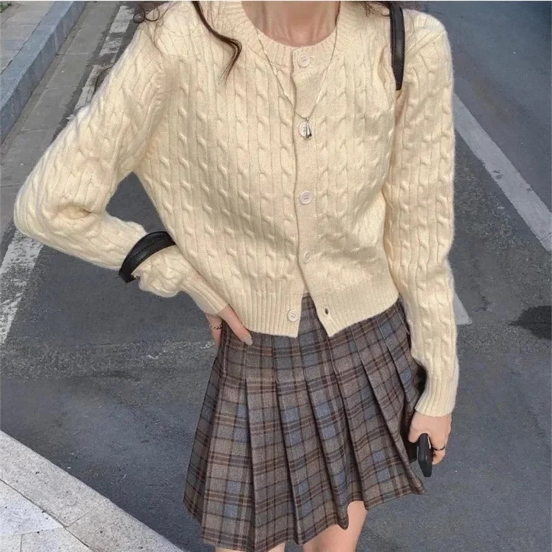 Knitted Cardigan for Women, Short Crew-Neck Sweater, Casual Tops, Monochrome Coat, Academic Style, Autumn and Winter