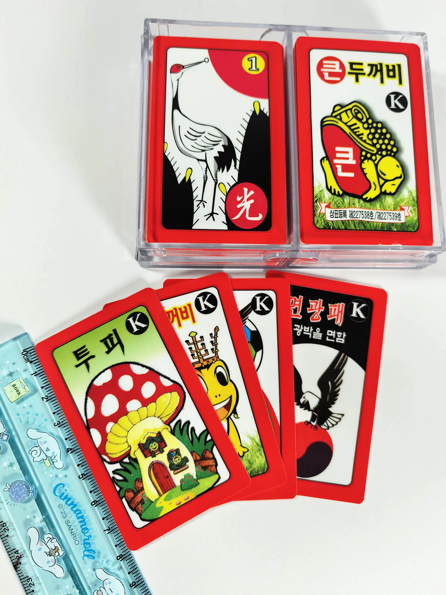 large-size-flower-cards-korean-ethnic-game-folklore-poker-set-poker-gostop-tabletop-card-game-for-2-players-pvc-material