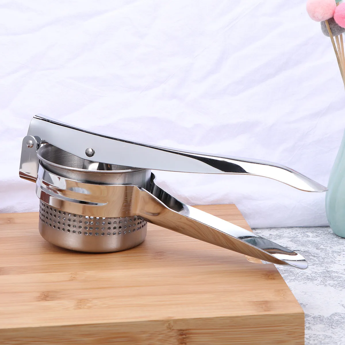 Premium Stainless Steel Potato Ricer and Fruit Squeezer Press for Mashing Juicing Pureeing Vegetables Fruits Effortless Grip