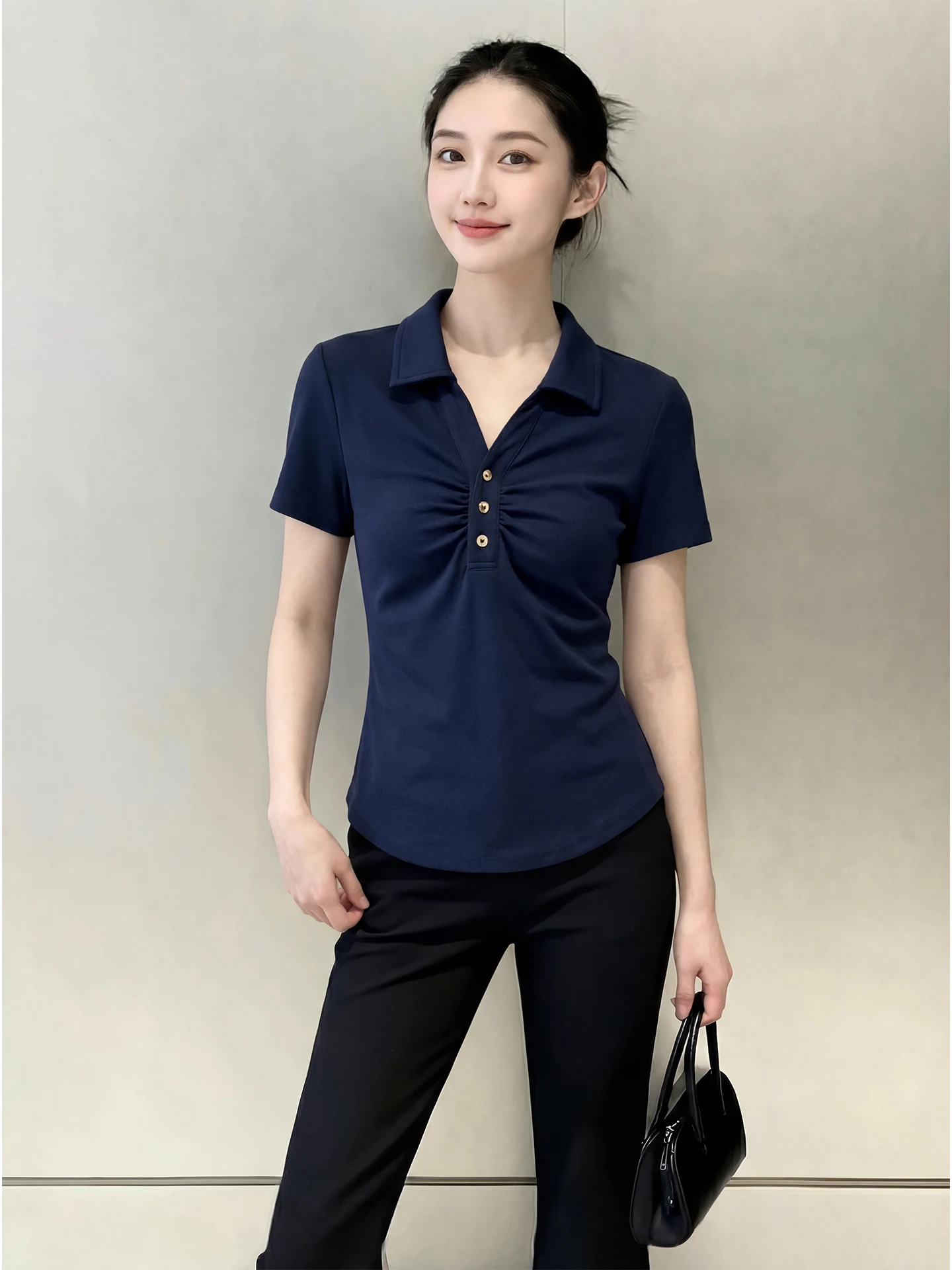

Slim Fit V-Ne ort Sve T-irt Ele Design Large Size Spring 2026 Casual Wear Regular Length Body a Top