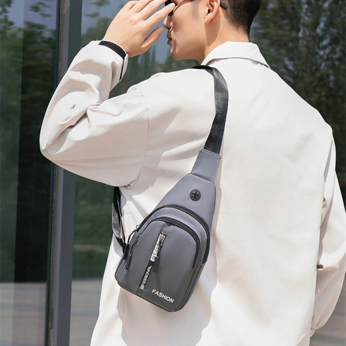 

Портативная сумка через плечо, легкая нагрудная сумка, небольшой рюкзак для поездок на работу, путешествий, занятий спортом на открытом воздухе и сумка через плечо.