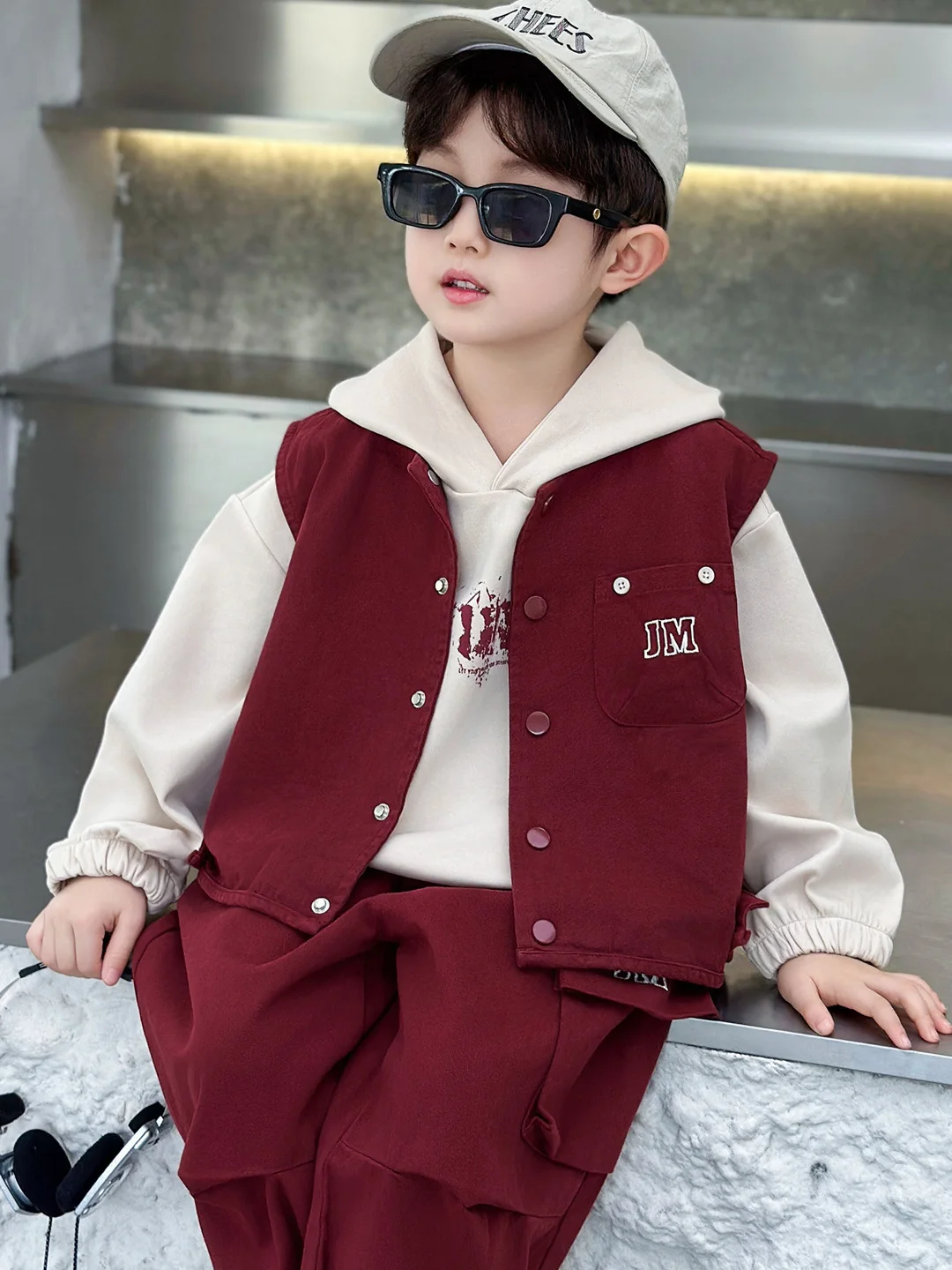 

Весенне-осенний комплект из трех предметов с капюшоном для мальчиков: повседневный спортивный костюм из хлопка с длинным рукавом, подходит для подростков