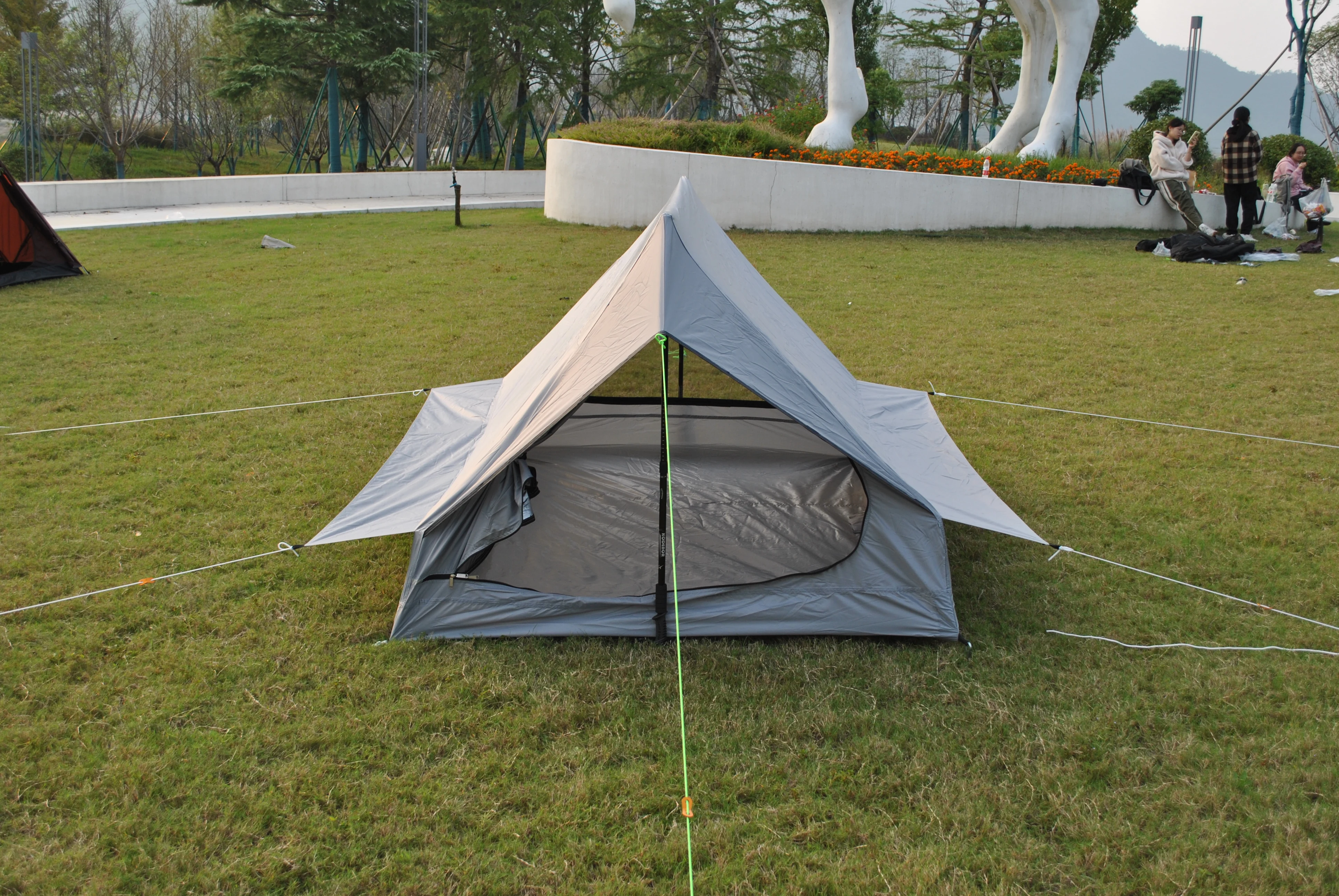 Hot Selling Super Light 1 Person Waterproof Outdoor Camping Tent, CZX-166 Ripstop Triangle tent,A Character Type Hiking Tent