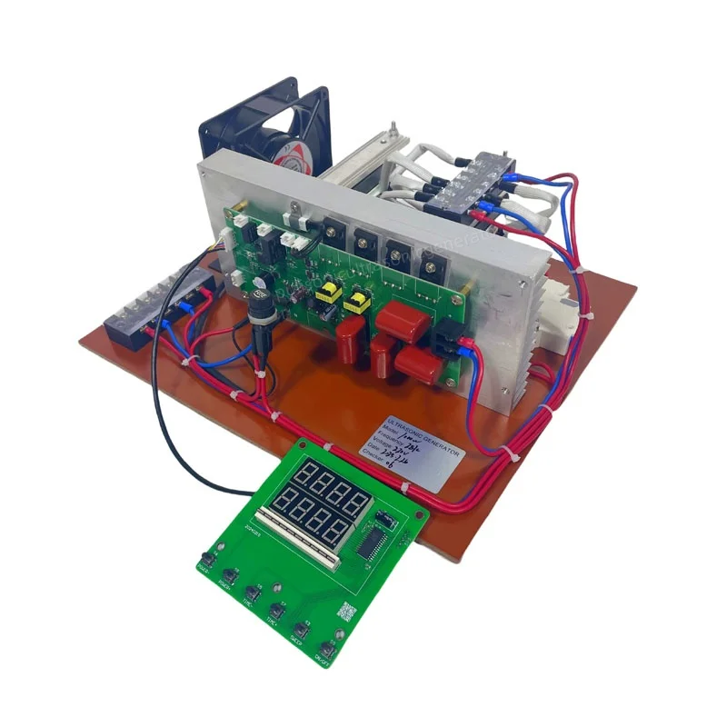 Reinigungsmaschine Ultraschall-Piezoelektrischer Generator PCB-Leiterplatte 3000 W 40 kHz 28 kHz