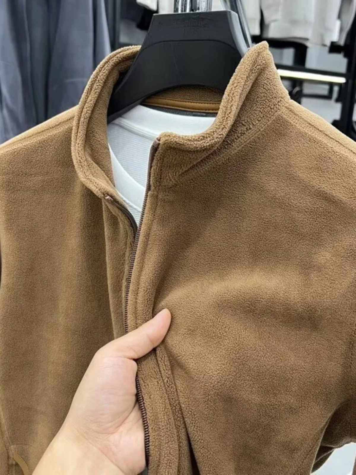 

Thiened Fce Lined Stand Collar Jaet Men's Autumn Winter Warm Sweatirt Zipper Decoration Garment Youth Faion Workwear