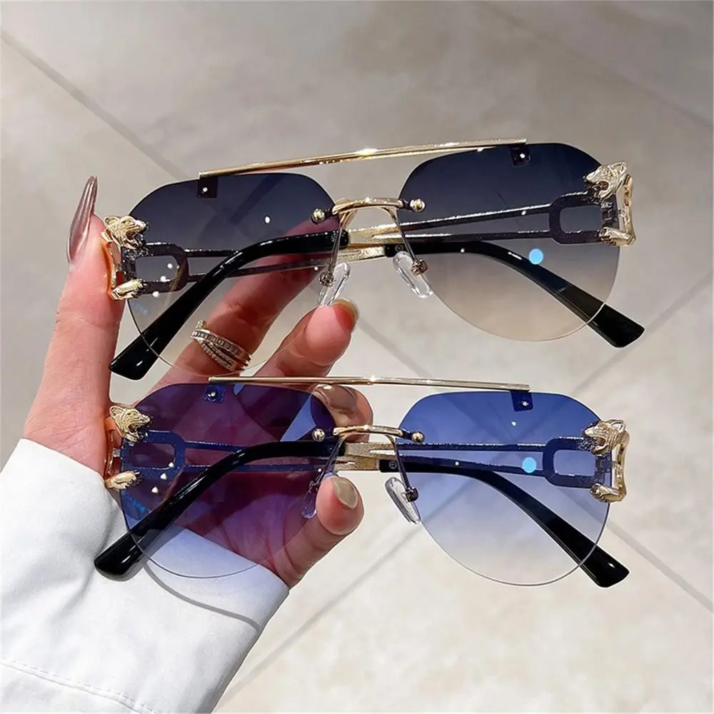 

Fashion Rimless Cheetah Decor Sunglasses Gradient UV400 Shades Double Bridge Sun Glasses for Women & Men