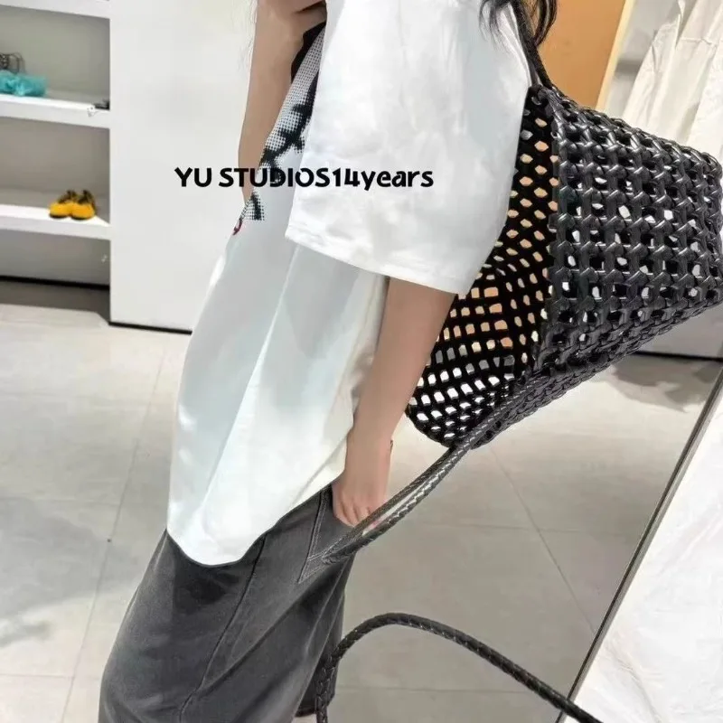 Camiseta de algodón puro con estampado de dibujos animados de Hello Kitty para mujer, camisetas holgadas Retro versátiles de manga corta, camisetas gráficas, ropa de mujer