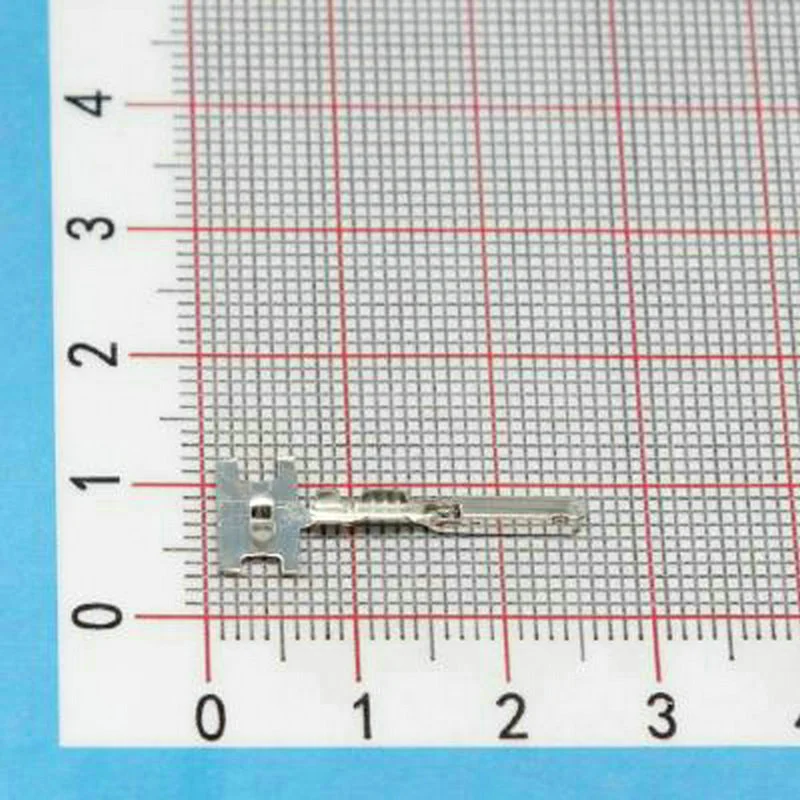 

100PCS Genuine Car connector 1393367-1 1mm female terminal