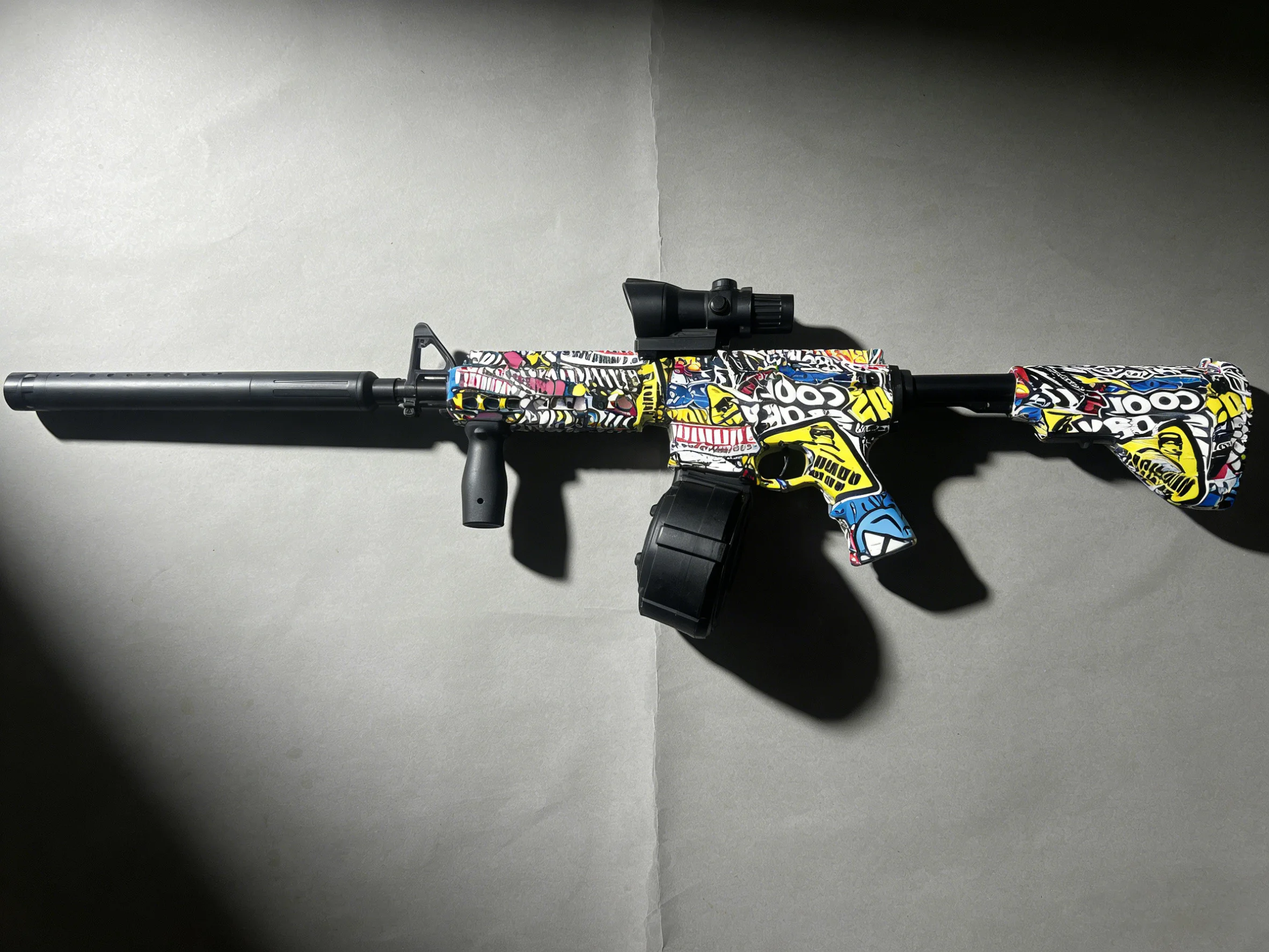 Boule de gel clown M416 pour bataille d'équipe en plein air - Blaster longue portée au design cool avec tir de 16 à 30 m pour le travail d'équipe des amis