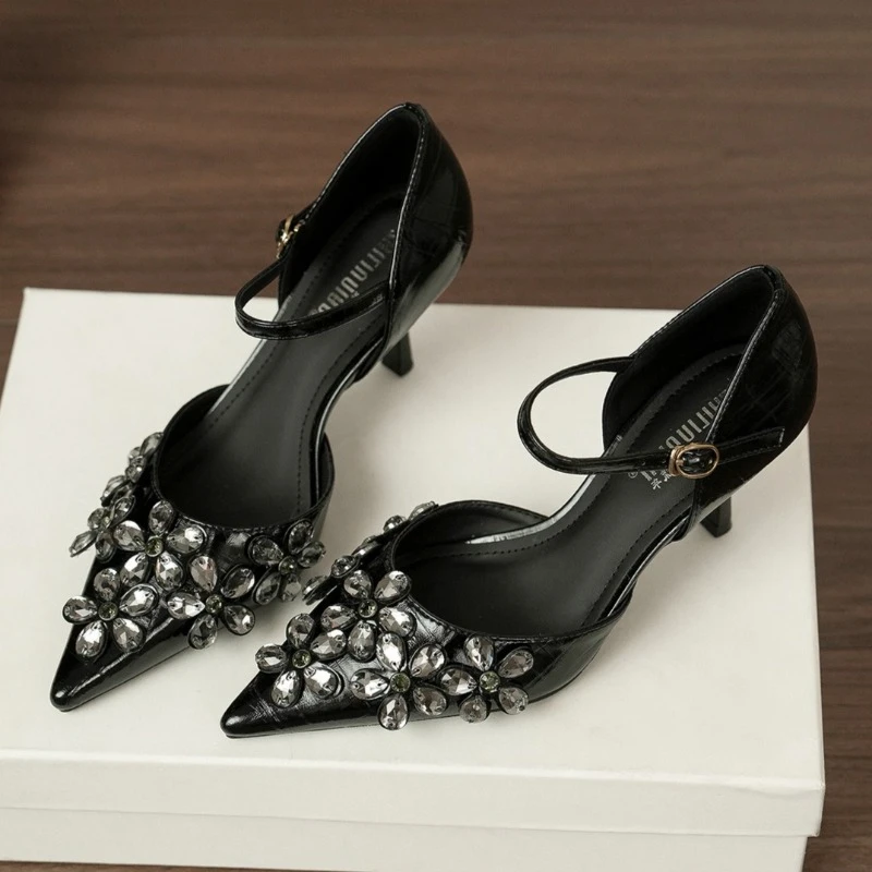

Rhinestone Flower High Heels Women Pointed Pumps Buckle Details Hollow Elegant Dress Shoes Designer Women's Sandals Summer 2026