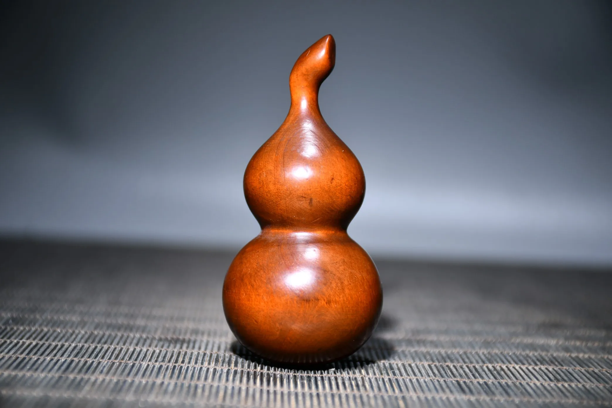 

Chinese boxwood seiko carved gourd statue desk decoration pieces Fu Lu