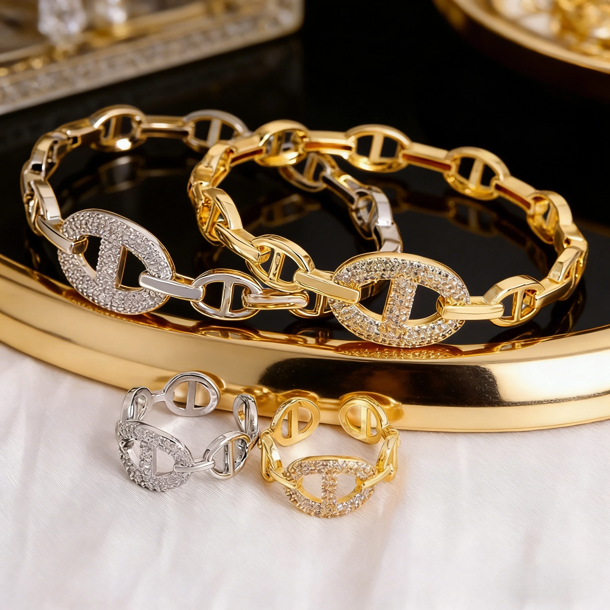 Nuevo Conjunto de Joyería Nariz de Cerdo 2026: Pulsera de Cadena de Oro/Plata con Circonitas y Anillo Abierto Apilable – Accesorio de Moda para Mujer