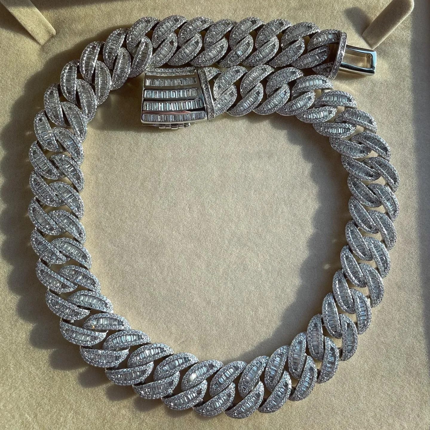 

20 мм кубинское звено Майами, ожерелье в стиле хип-хоп, ювелирные изделия для мужчин и женщин, смешанная инкрустация, цепочка-багет, подарок