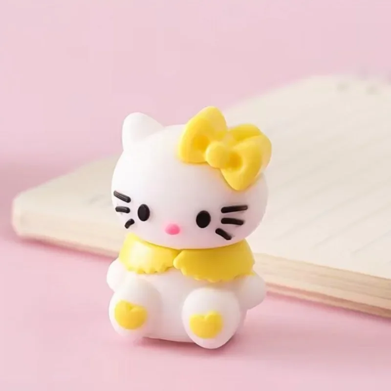 2Pcs Sanrio Hello Kitty My Melody Kuromi Single Hole Pencil Sharpener Anime Character Doll Accessories Student Pencil Sharpener