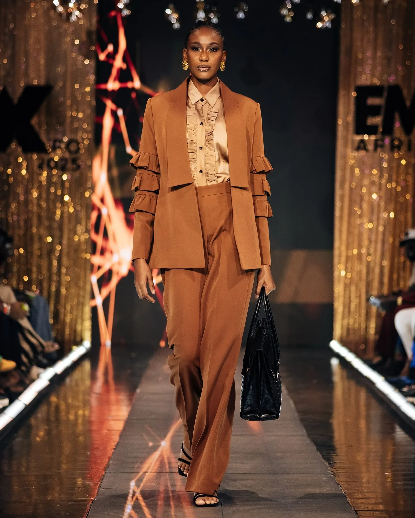 Abiti blazer da donna con maniche firmate 2 pezzi Blazer con risvolto scialle taglie forti Abiti da cerimonia per invitati personalizzati da donna da ufficio