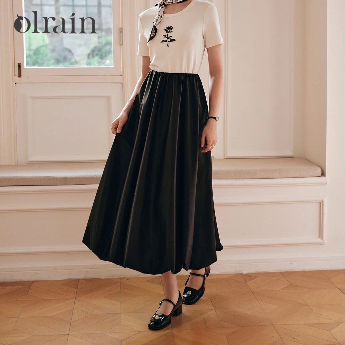 OLrain 2026 Autumn Women Black High‑waist Paper‑bag Waist A‑line Suit Fabric Midi Skirt Slim Fit Elegant Casual O57XB98890