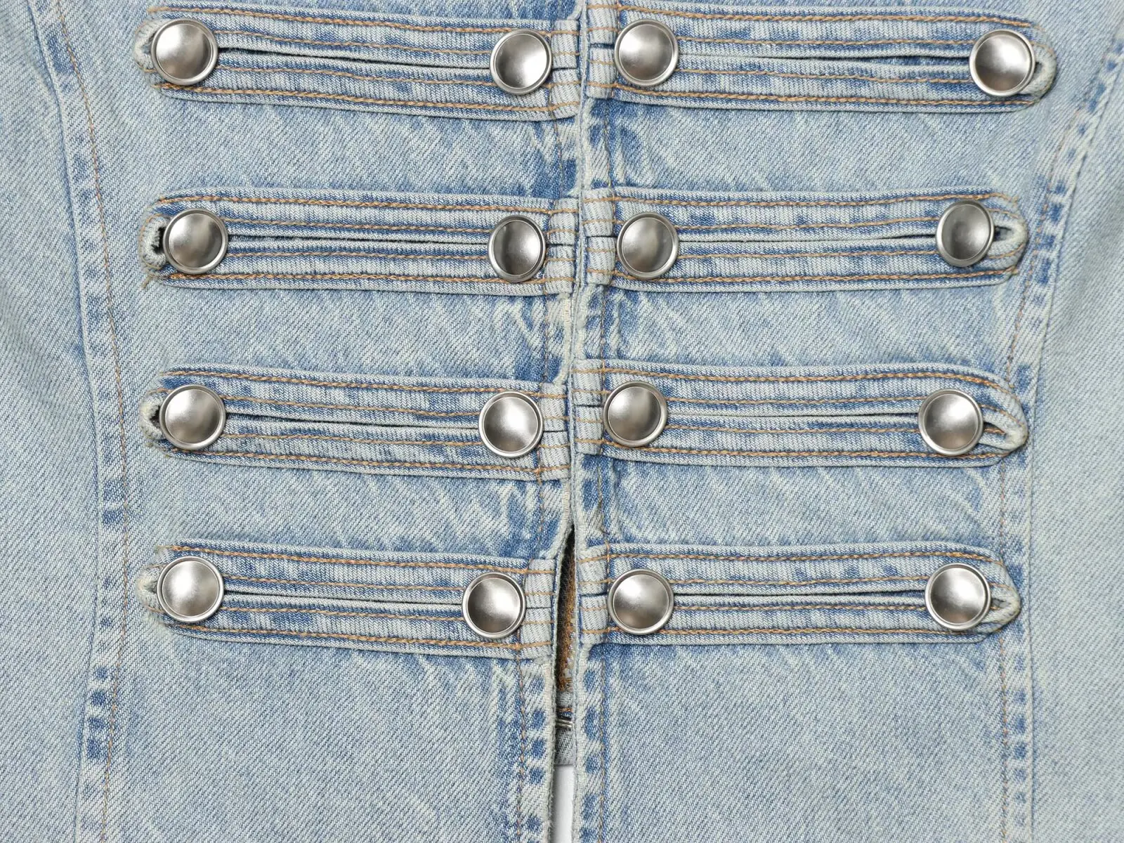 TFMLN Damen Gewaschene Jeansweste mit Stehkragen, Mehrfacher Metallknopfverzierung, Ärmellose Kurze Weste, Streetwear, Herbst Neuheit – Detail 6