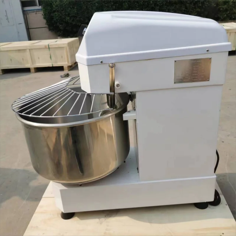 Professional Kitchen Cake Food Mixer Bread Commercial Stand Baking Equipment Cake And Dough Mixer