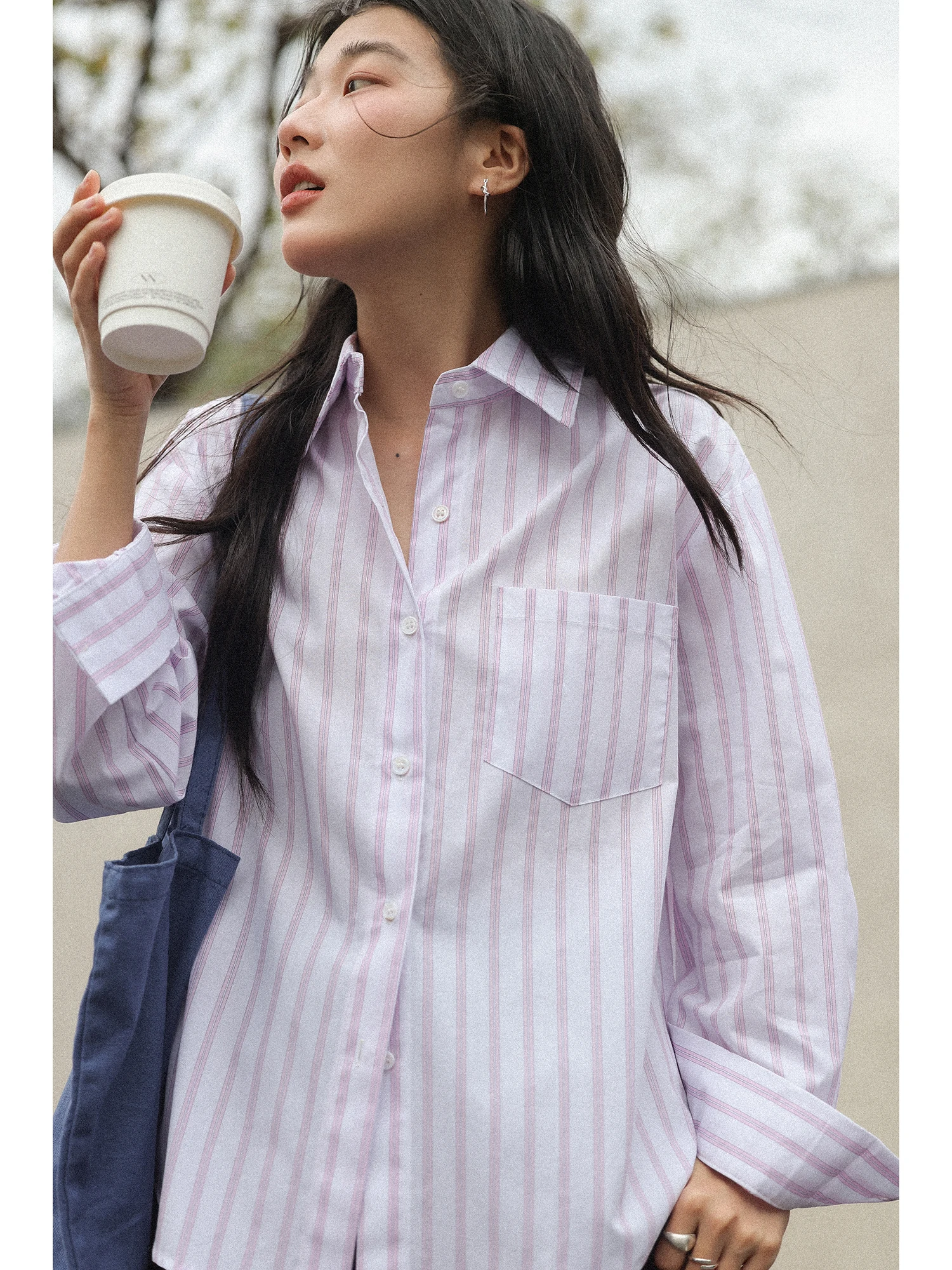 

Pink Striped Long Sleeve Shirt Women's Spring 2026 New Korean Style Age-Defying Super Beautiful Loose Top Commute Style