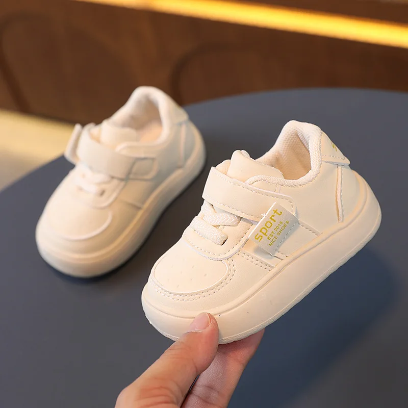 Zapatillas de deporte para niños y niñas, zapatos informales antideslizantes con diseño de moda, zapatos planos transpirables con gancho para